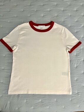 NWOT Banana Republic Classic Tee